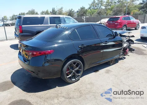 2020 Alfa Romeo Giulia из США, поврежденный, VIN ZARFAMAN1L7636744